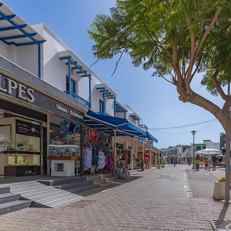 Mireya Apartman Playa Blanca